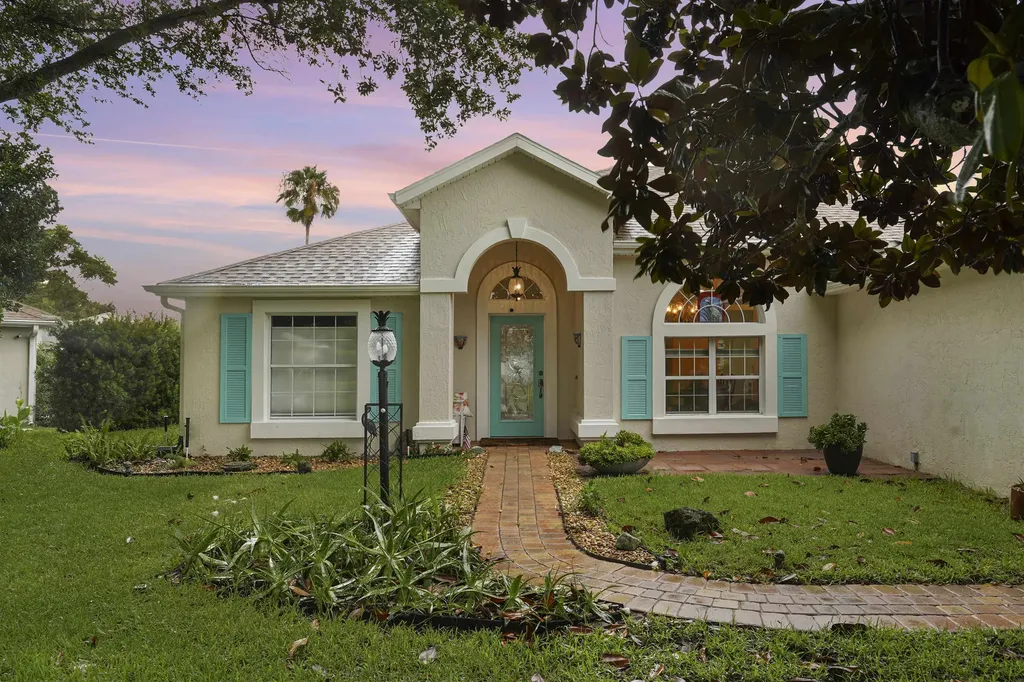 789 Captains Drive St Augustine FL 32080