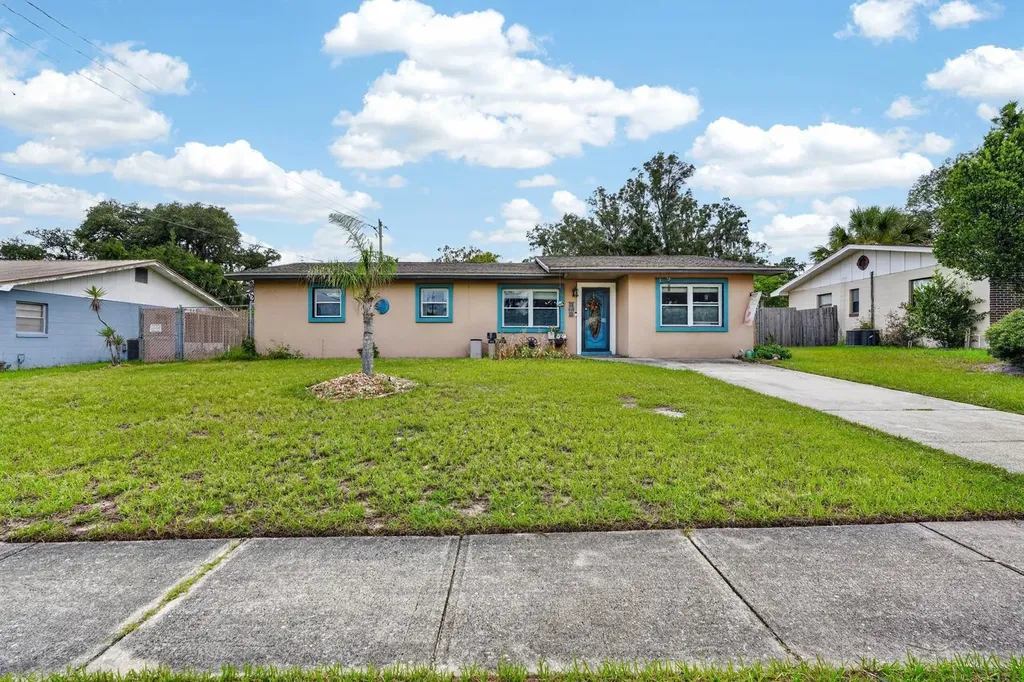 212 Mimosa Drive Palatka FL 32177