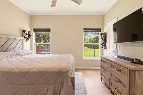 10690 Beckenger Avenue Hastings FL 32145