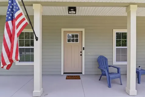 10690 Beckenger Avenue Hastings FL 32145