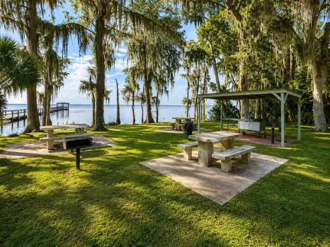 116 Terri Avenue Georgetown FL 32139