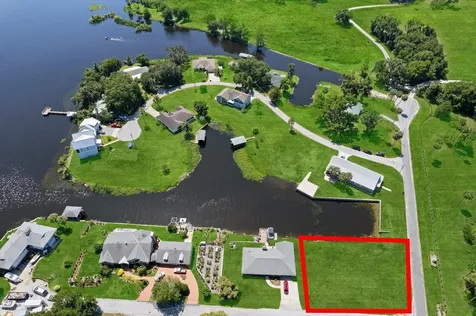 3943 NW 219th Street Road Micanopy FL 32667
