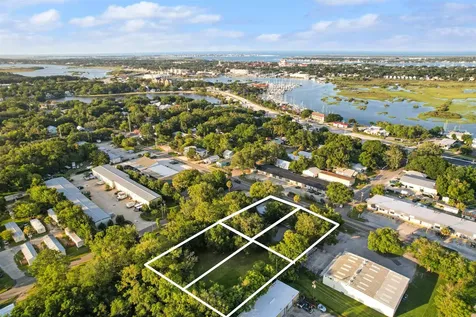 72 S Dixie Highway St Augustine FL 32084