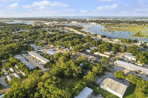 72 S Dixie Highway St Augustine FL 32084