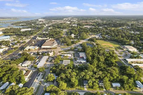 72 S Dixie Highway St Augustine FL 32084