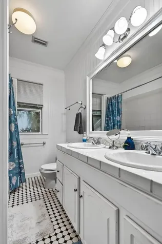 13 Rohde Avenue St Augustine FL 32084
