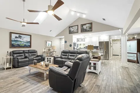 102 Hammock Circle St Augustine FL 32084