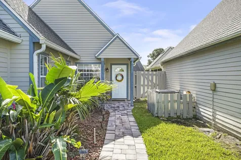 102 Hammock Circle St Augustine FL 32084