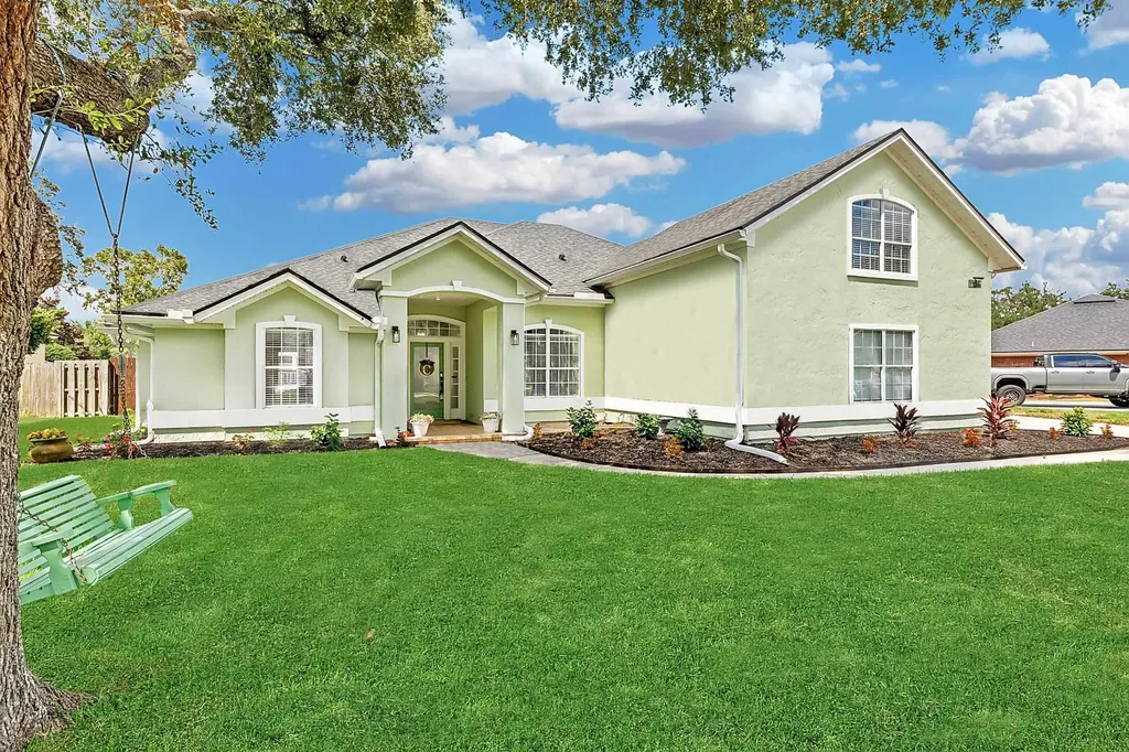 1157 Ashmore Drive St Johns FL 32259