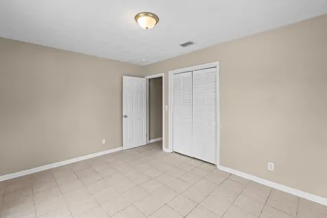 1633 Bay Circle Orange Park FL 32073