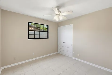 1633 Bay Circle Orange Park FL 32073