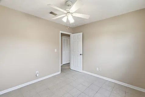 1633 Bay Circle Orange Park FL 32073