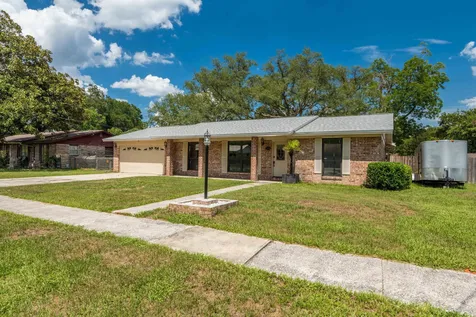 1633 Bay Circle Orange Park FL 32073