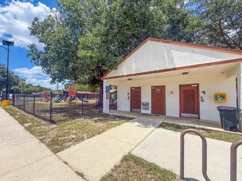 1633 Bay Circle Orange Park FL 32073