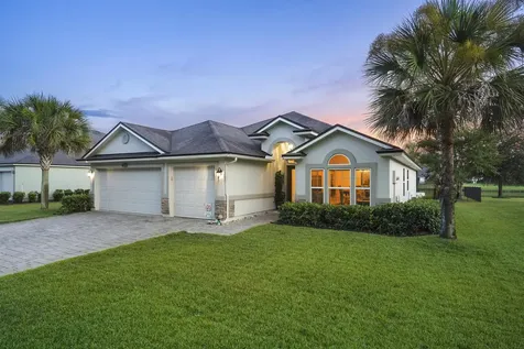 233 Parkwood Circle St Augustine FL 32086