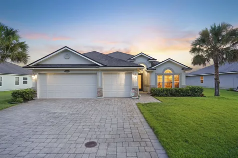233 Parkwood Circle St Augustine FL 32086