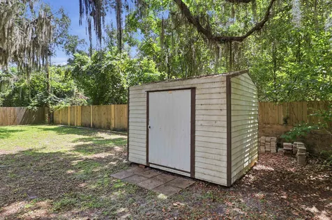 135 Crestwood Avenue Palatka FL 32177
