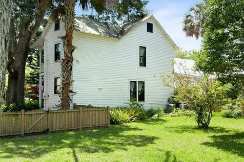18 Locust Street St Augustine FL 32084