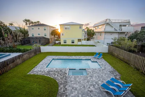 5072 Medoras Avenue St Augustine FL 32080