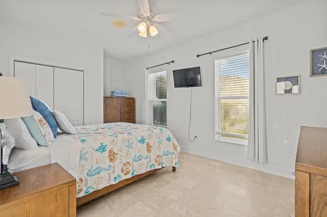 5072 Medoras Avenue St Augustine FL 32080