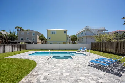 5072 Medoras Avenue St Augustine FL 32080
