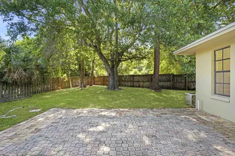 27 Blasdell Court Palm Coast FL 32137