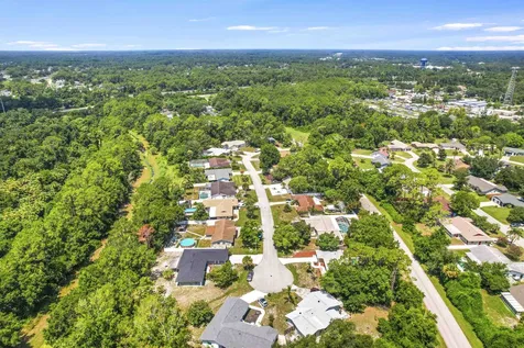 27 Blasdell Court Palm Coast FL 32137