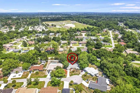 27 Blasdell Court Palm Coast FL 32137
