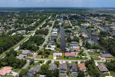 3 Cochran Lane Palm Coast FL 32137