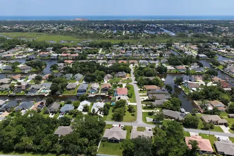 3 Cochran Lane Palm Coast FL 32137