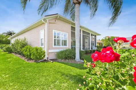 1851 Paradise Moorings Boulevard Middleburg FL 32068