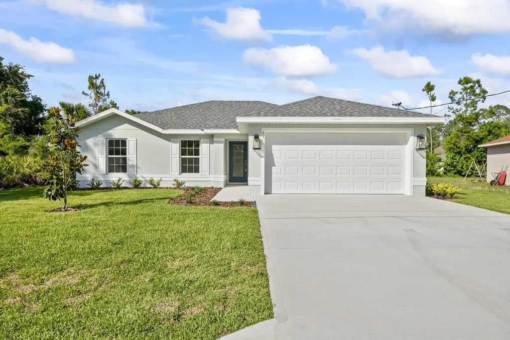 53 Pine Crest Lane Palm Coast FL 32164