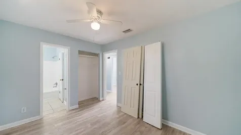 5015 Portsmouth Avenue Jacksonville FL 32208