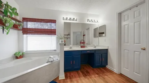 1414 Marsh Grass Court Jacksonville FL 32218