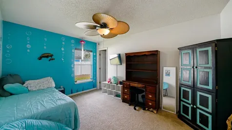 1414 Marsh Grass Court Jacksonville FL 32218