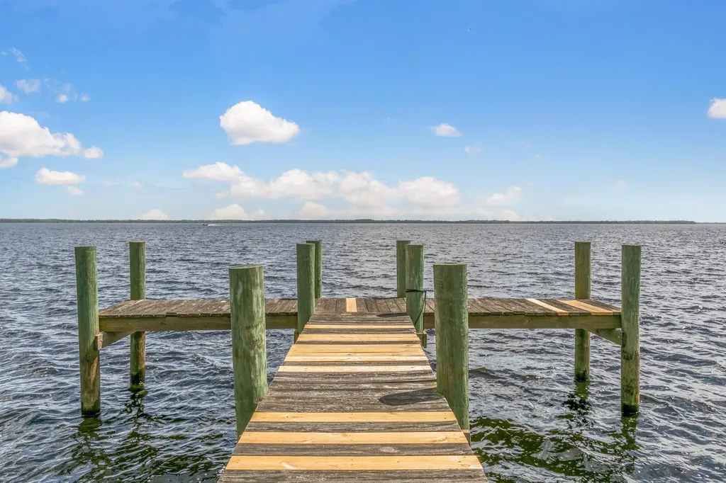 311 S Prospect Street Crescent City FL 32112
