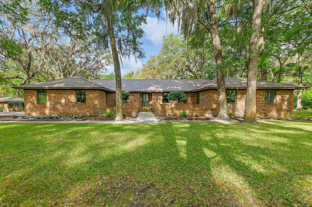 3649 Lone Wolf Trail St Augustine FL 32086