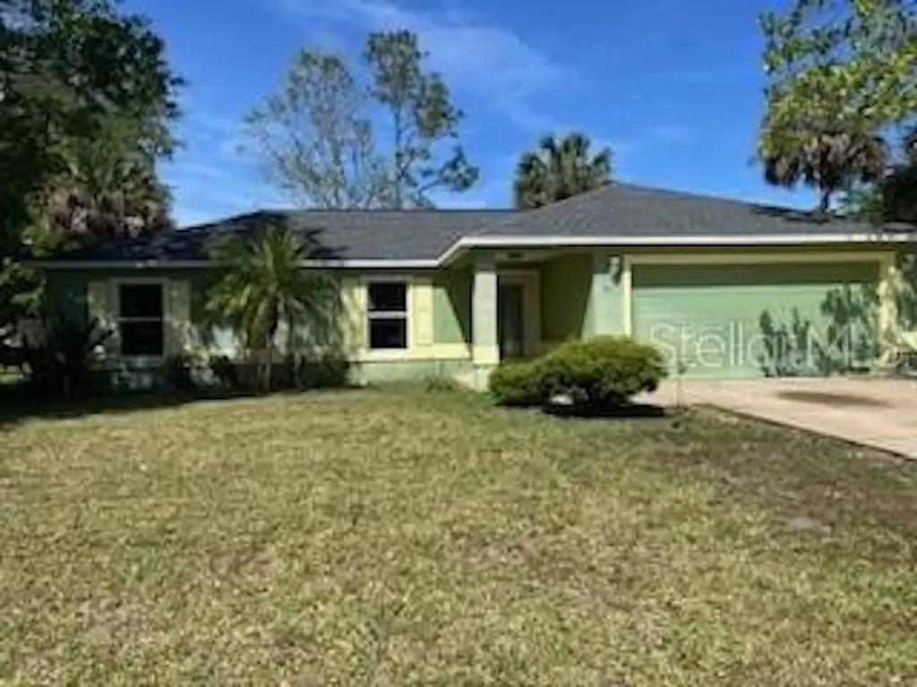 21 Royal Leaf Lane Palm Coast FL 32164