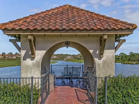 305 Via Castilla St Augustine FL 32095