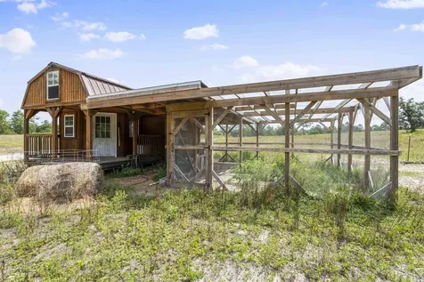 130 Strawberry Lane Pomona Park FL 32181