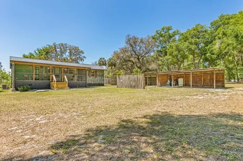 958 & 954 W Grand Rondo Crescent City FL 32112