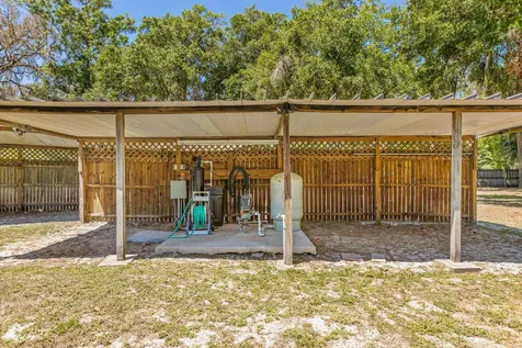 958 & 954 W Grand Rondo Crescent City FL 32112