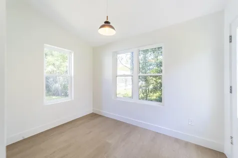 962 Alexander Street St Augustine FL 32084