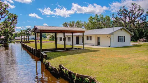 138 Hicks Avenue Crescent City FL 32112