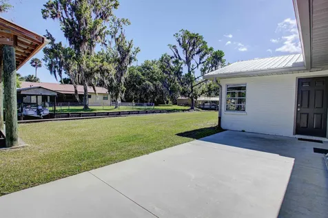 138 Hicks Avenue Crescent City FL 32112