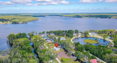 138 Hicks Avenue Crescent City FL 32112