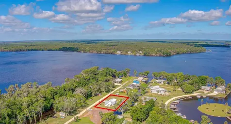 138 Hicks Avenue Crescent City FL 32112