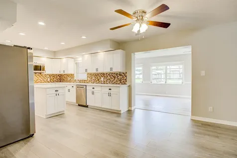 138 Hicks Avenue Crescent City FL 32112