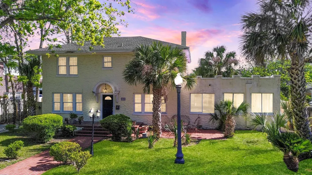 1493 S Edgewood Avenue Jacksonville FL 32205