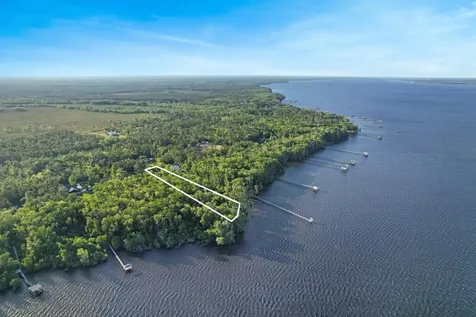 132 Pioneer Trail Green Cove Springs FL 32043